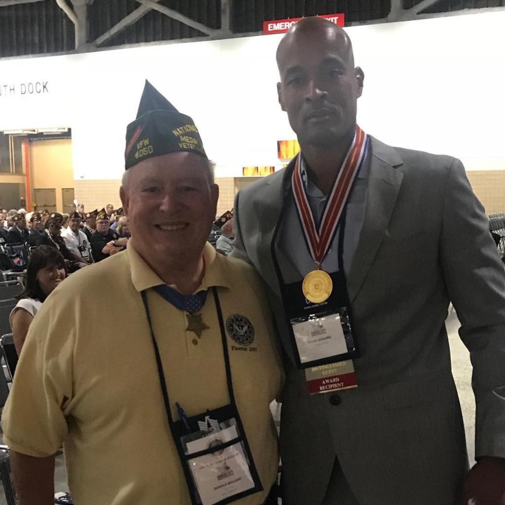 David Goggins with another army vet
