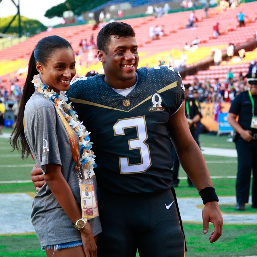 Russel Wilson and Ciara Athletes With Celebs