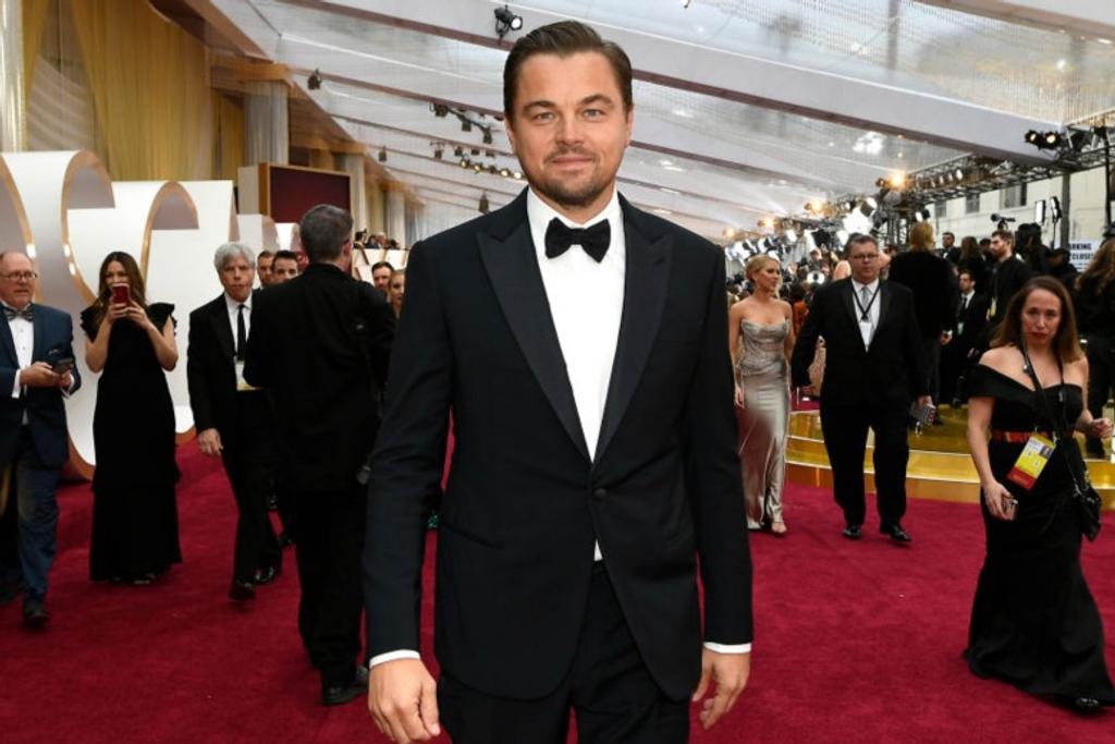 Leonardo DiCaprio Celeb Drop Out