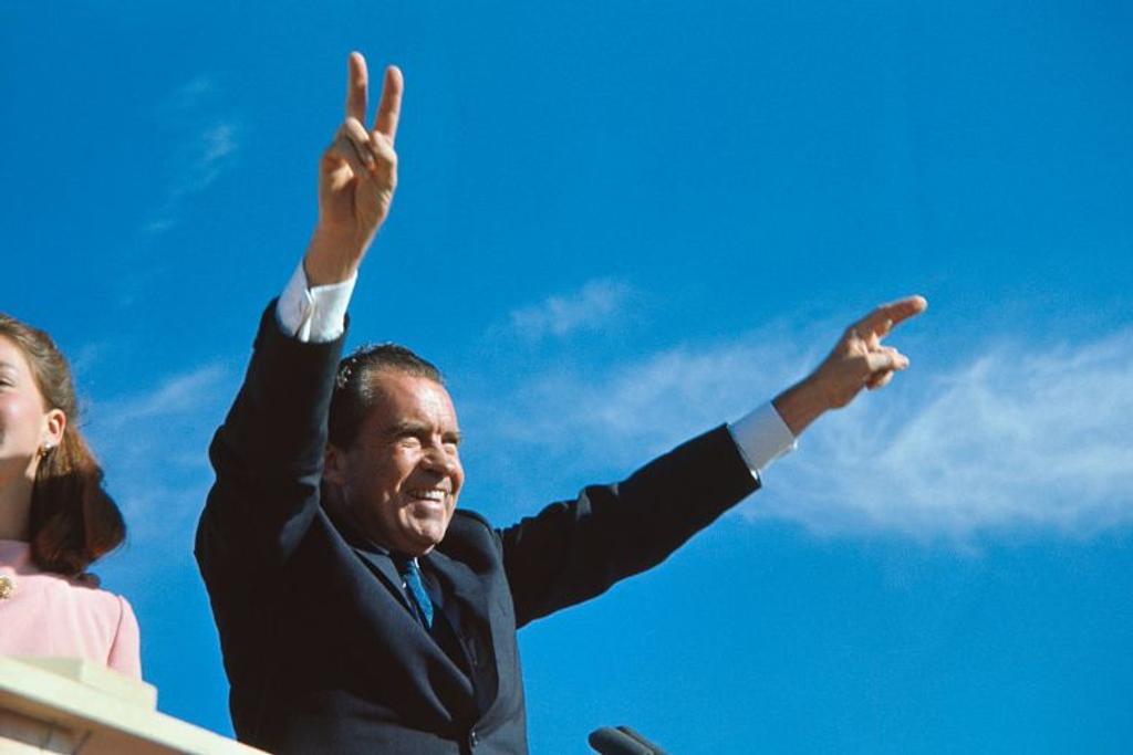 Richard Nixon, American Presidents