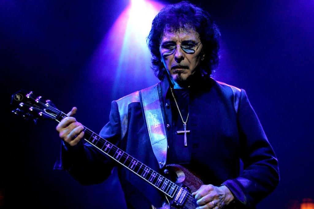 Tony Iommi Best Guitarists