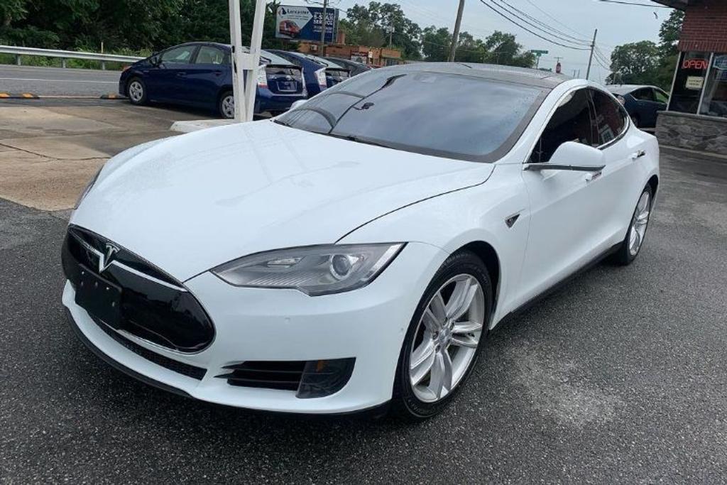 2015 Tesla Car Reviews