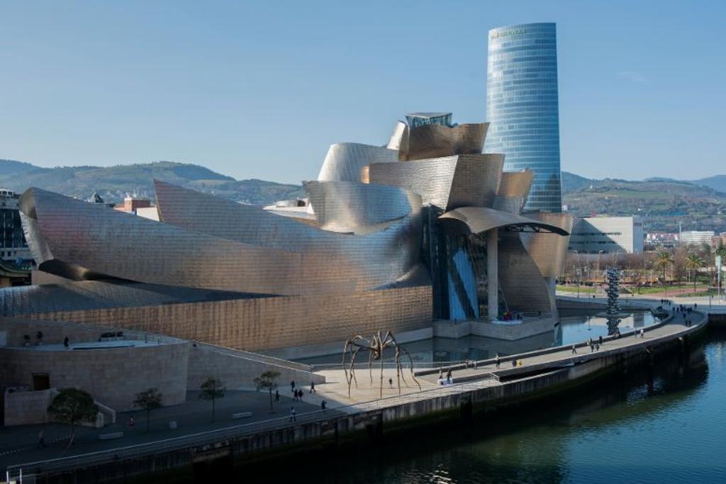 Guggenheim Museum spain infrastructure