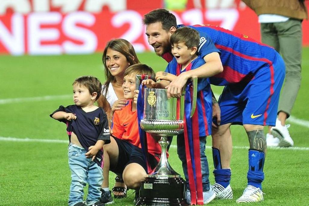 Messi wife world cup