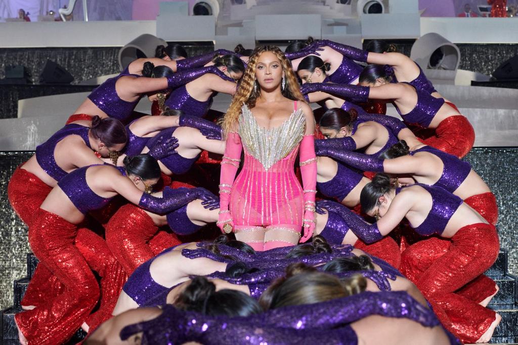 Beyonce Performs Dubai Atlantis